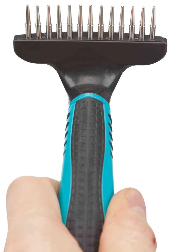 Trixie Rotating Detangling Rake For Long Hair 4 Trixie Rotating Detangling Rake For Long Hair - Image 2